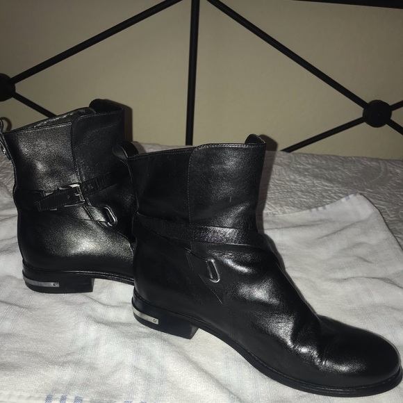 Michael Kors Black Booties - Picture 4 of 16